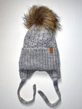 Зимняя вязаная шапка на завязках с натуральным помпоном Влас серый